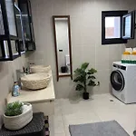 Dentro De Puerto Banus Апартаменты *