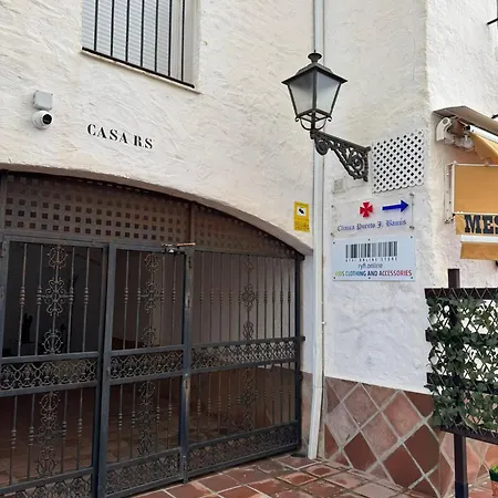 Dentro De Puerto Banus Marbella